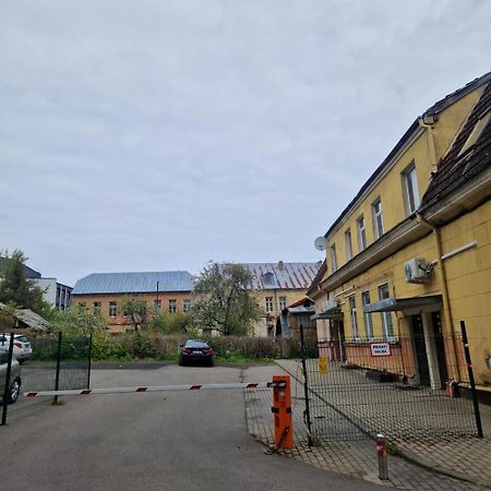 Centro Apartamentai Паневежис Екстер'єр фото